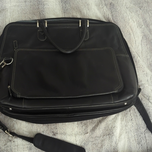 Levenger satchel - Picture 1 of 6